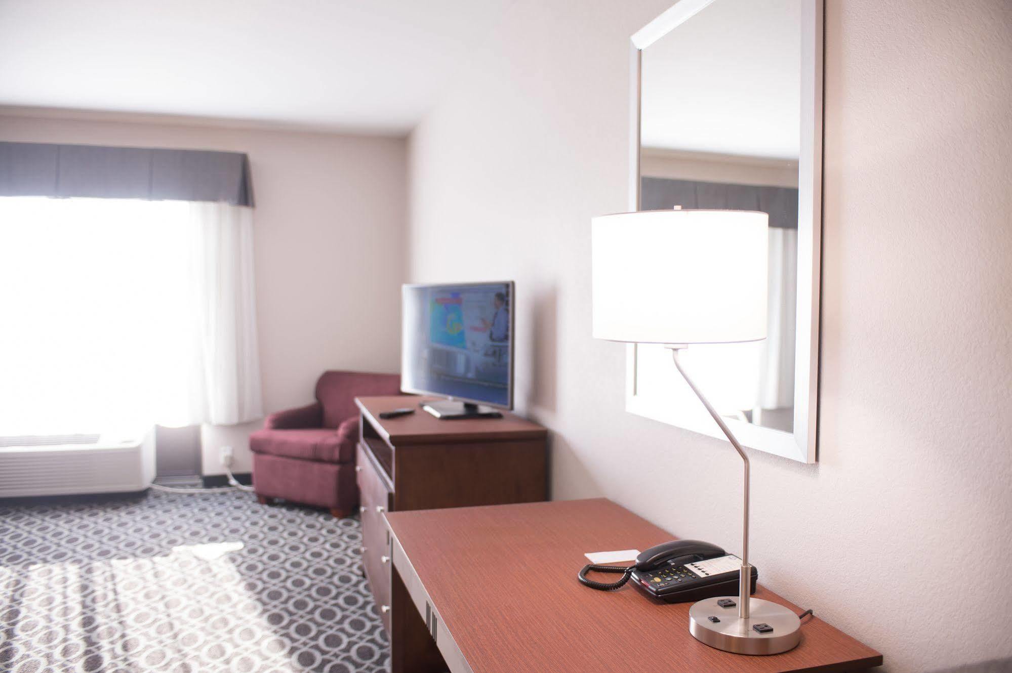Bluemont Hotel Manhattan Exterior photo